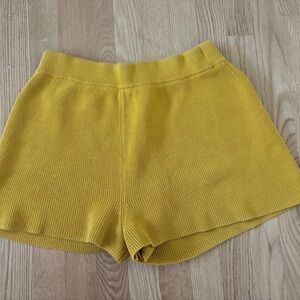 Babaa shorts no 35 in Alphonse mango cotton